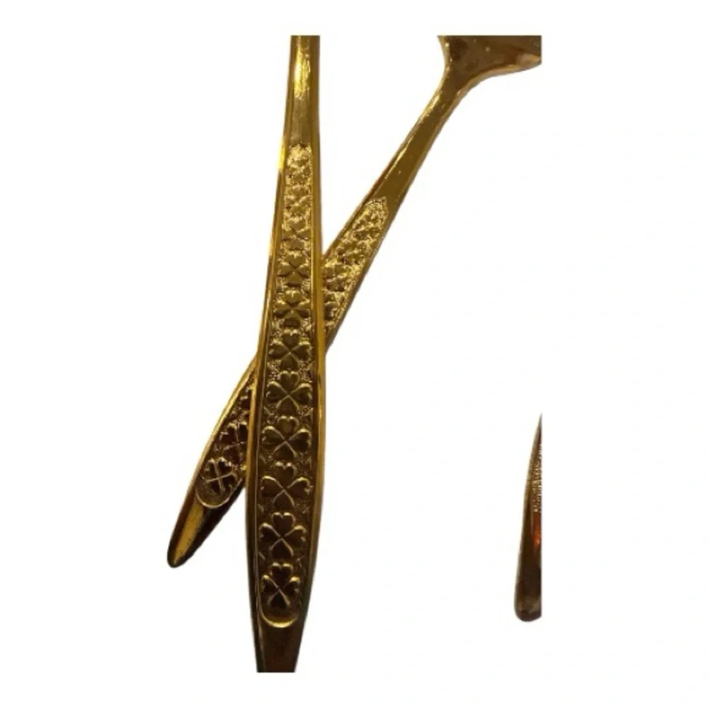 Elegant Gold Stainless steel Clover Hill 18 piece